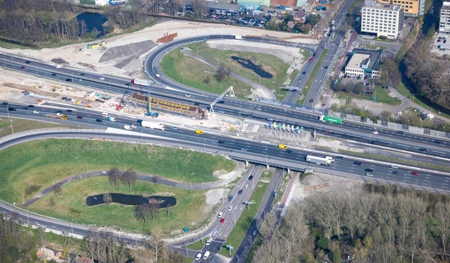 Bericht [nieuws] Rijkswaterstaat gaat viaduct in A16 ondersteunen bekijken